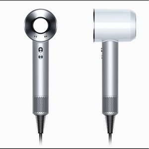 Dyson supersonic Hairdryer with Stand / stand Attachments